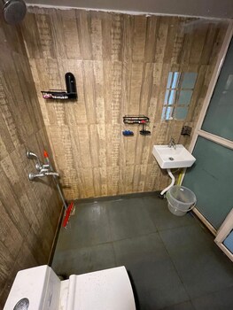 urban mad villas and studio