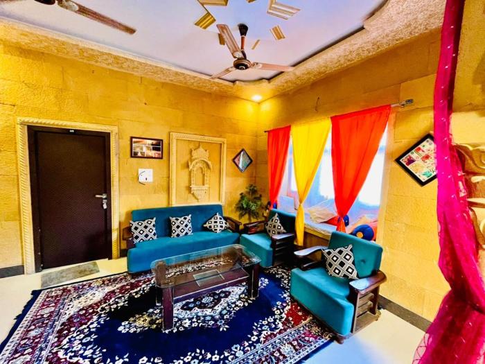 hotel royal residency
