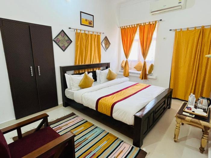 hotel royal residency