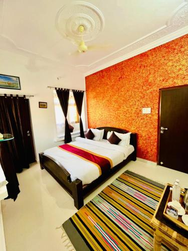 hotel royal residency