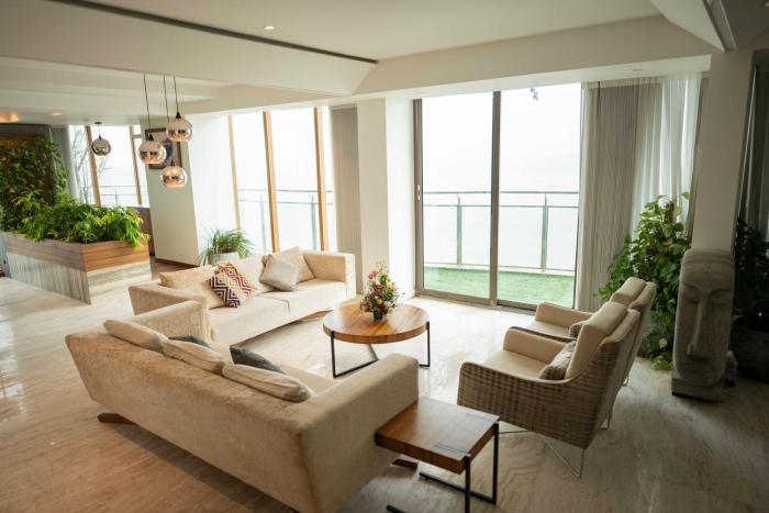 marine drive beach front penthouse by niotel