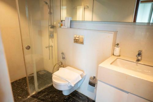 marine drive beach front penthouse by niotel