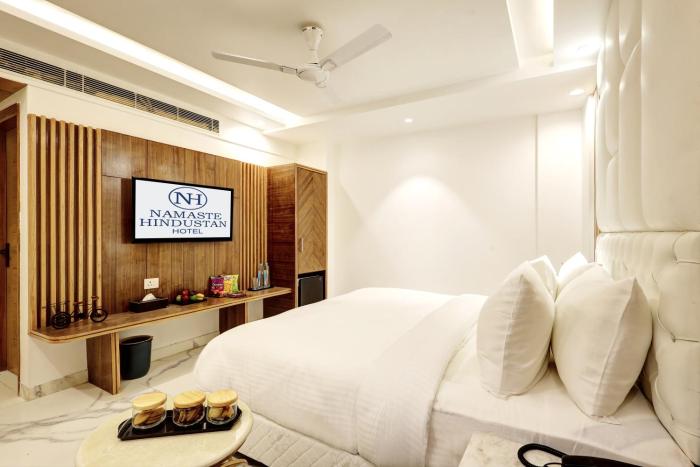 hotel namaste hindustan just a minute away from new delhi railway station and connaught place