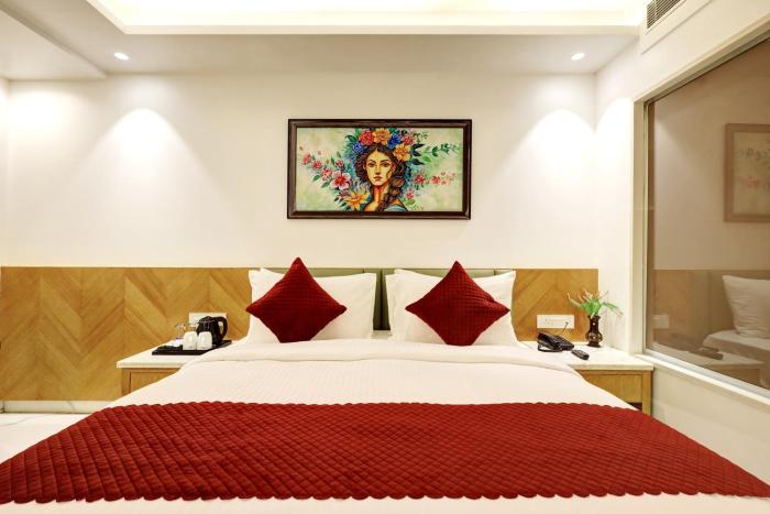 hotel namaste hindustan just a minute away from new delhi railway station and connaught place
