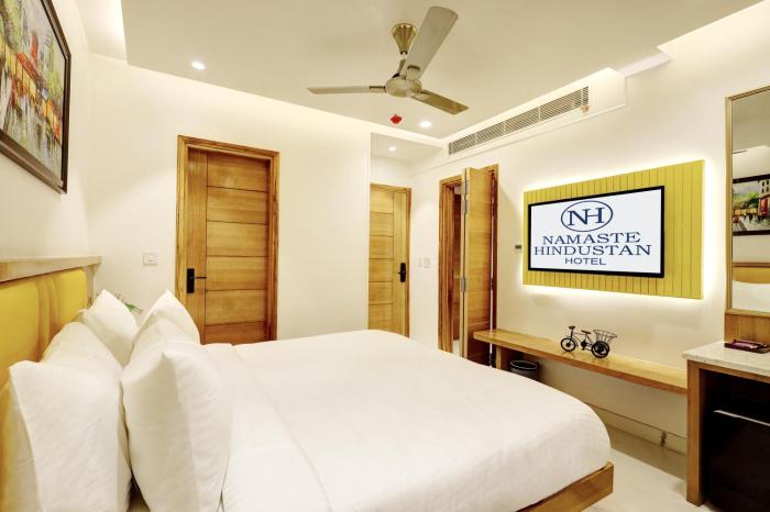 hotel namaste hindustan just a minute away from new delhi railway station and connaught place