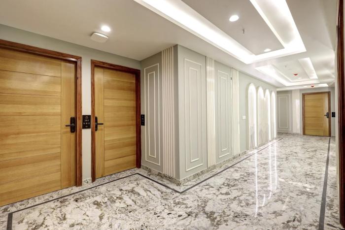 hotel namaste hindustan just a minute away from new delhi railway station and connaught place