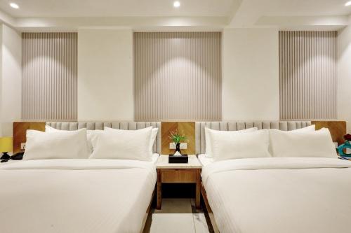 hotel namaste hindustan just a minute away from new delhi railway station and connaught place