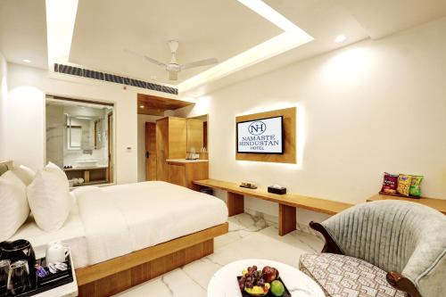 hotel namaste hindustan just a minute away from new delhi railway station and connaught place