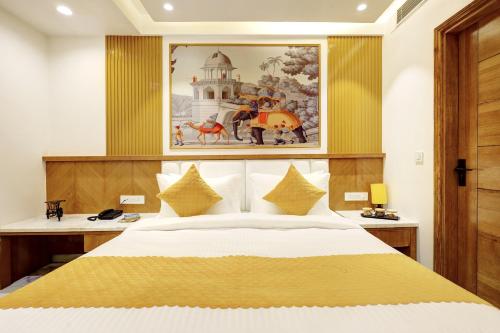 hotel namaste hindustan just a minute away from new delhi railway station and connaught place