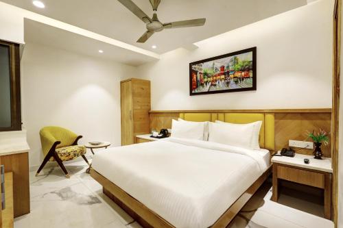 hotel namaste hindustan just a minute away from new delhi railway station and connaught place