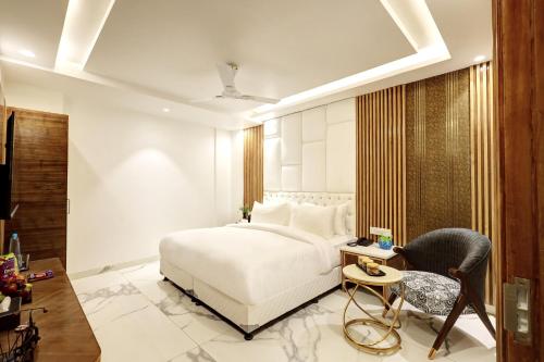 hotel namaste hindustan just a minute away from new delhi railway station and connaught place