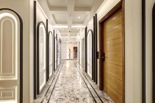 hotel namaste hindustan just a minute away from new delhi railway station and connaught place