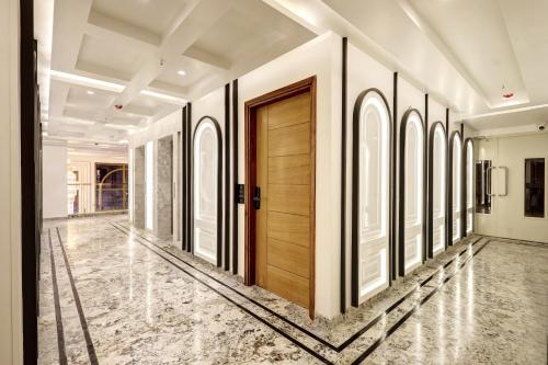 hotel namaste hindustan just a minute away from new delhi railway station and connaught place