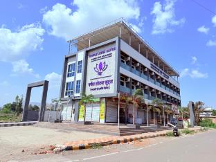 purple lotus suites