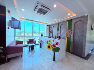 purple lotus suites