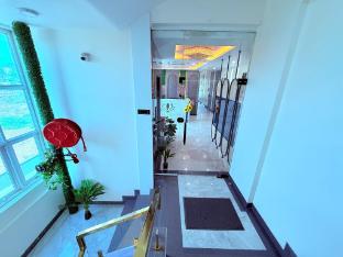 purple lotus suites