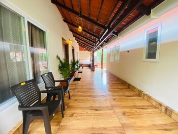 Commune Homes Chikmagalur,,2 star