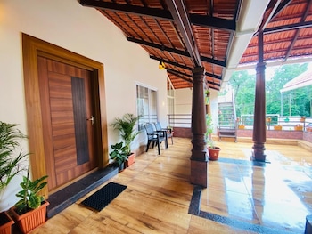 Commune Homes Chikmagalur,,2 star