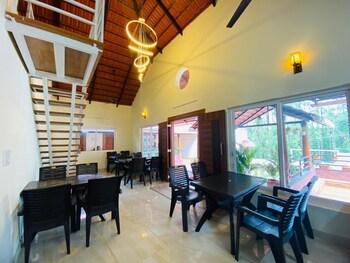 Commune Homes Chikmagalur,,2 star
