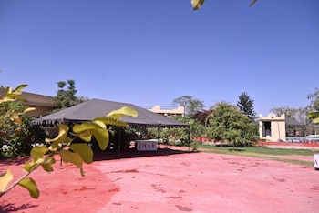 jhar arravli resort