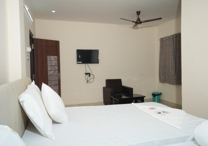 hotel ck grand