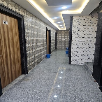 Shree Vindhyavasini Residency,,2 star