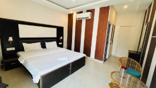 Shaanti Hostel And Coliving,,4 star