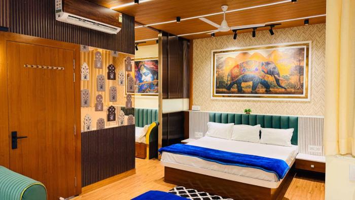 the leela villa stay nest