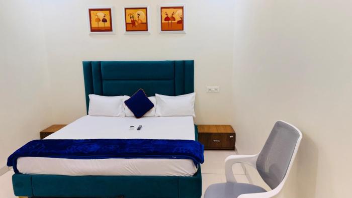 the leela villa stay nest