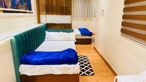 the leela villa stay nest