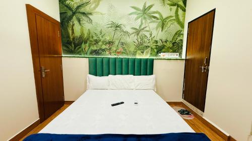 the leela villa stay nest