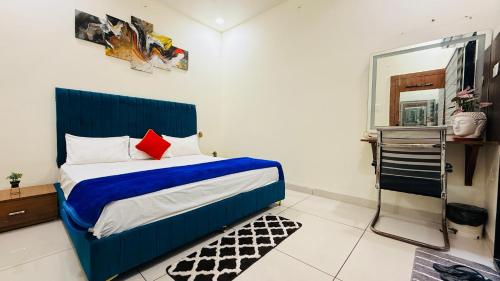 the leela villa stay nest