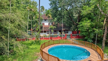Seclude Karthika Nivas Thrissur,,3 star