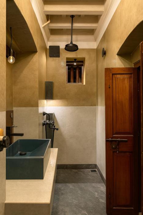seclude karthika nivas thrissur