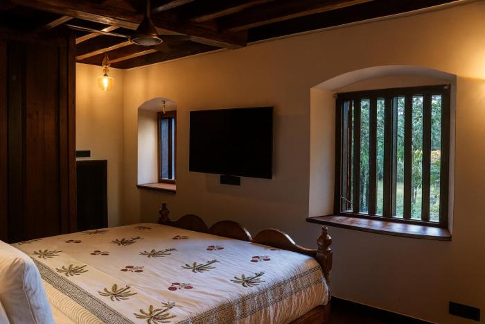 seclude karthika nivas thrissur