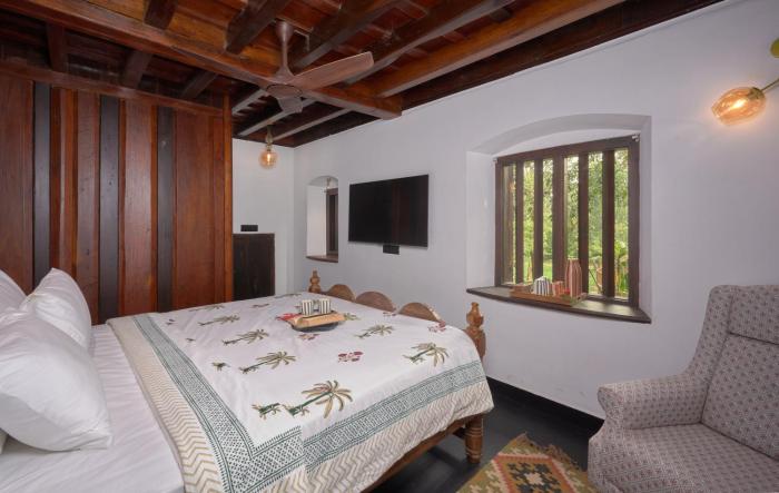 seclude karthika nivas thrissur