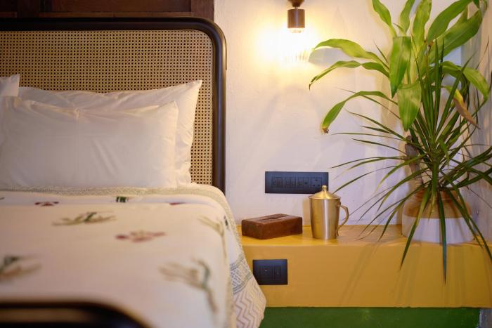 seclude karthika nivas thrissur