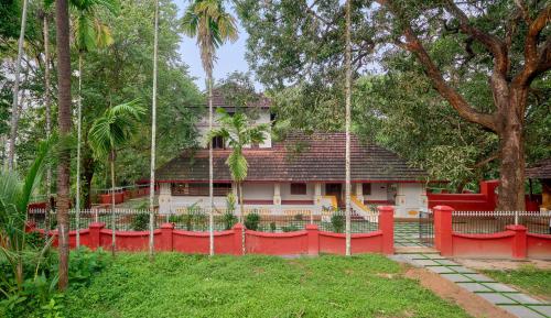 seclude karthika nivas thrissur