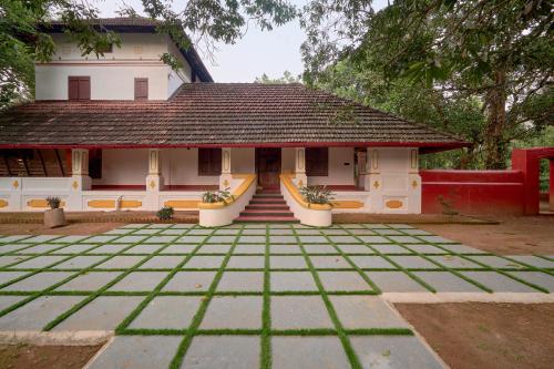 seclude karthika nivas thrissur