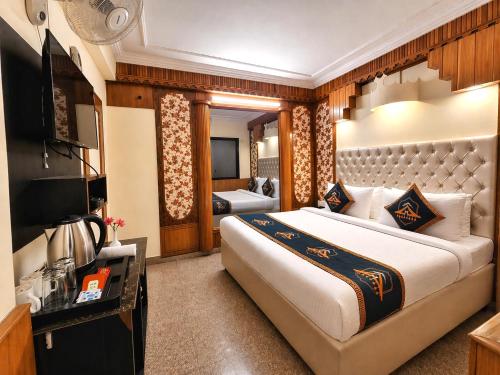 anandam near mall road