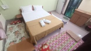 Shraddha Saburi Homestay, Kashid Beach ,,2 star