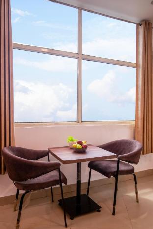 hotel sky rise palace near delhi airport