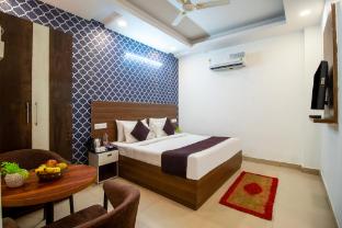 hotel sky rise palace near delhi airport