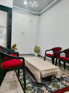 nidhipataye homestay