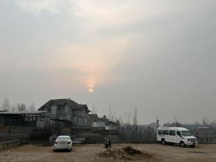 Home Sleeper Homestay Srinagar Jammu And Kashmir ,,2 star