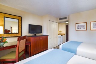 ohia waikiki studio suites