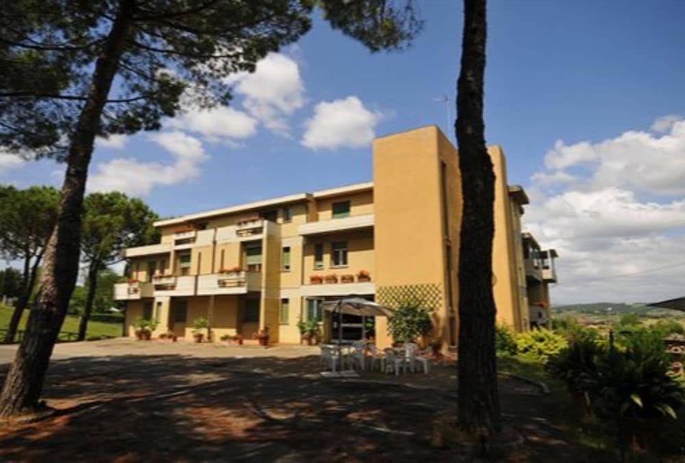 hotel primavera
