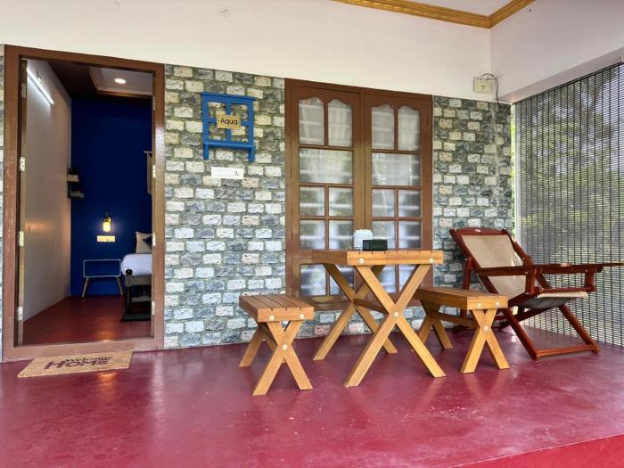 4elementis beach homestay