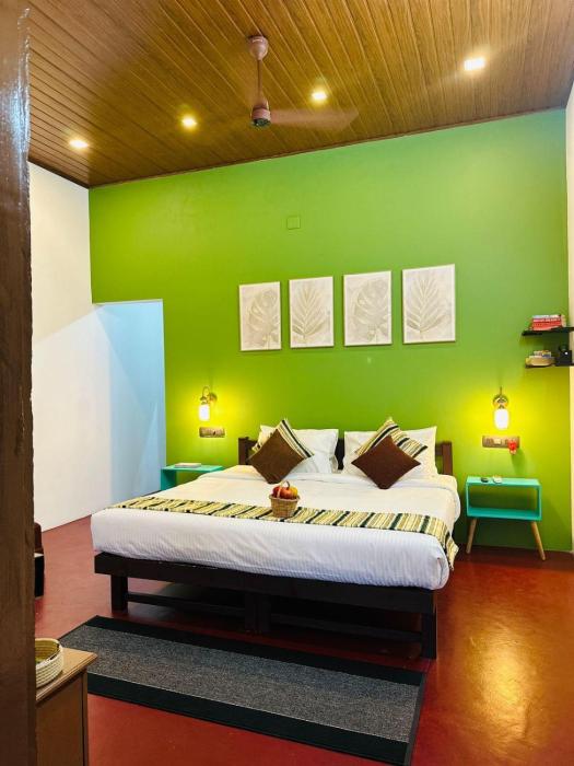 4elementis beach homestay