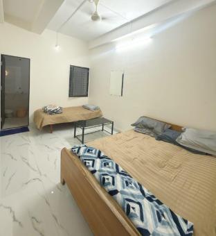 hotel madhav bhakta nivas